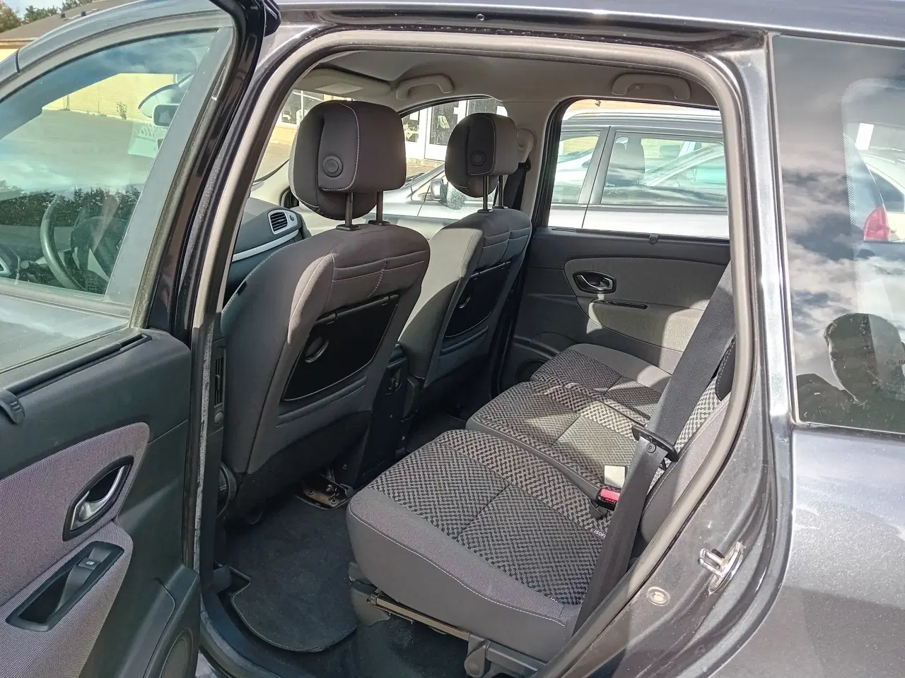 Billede 7 - Synet Renault Scenic 1,9 DCi 130 7 pers.