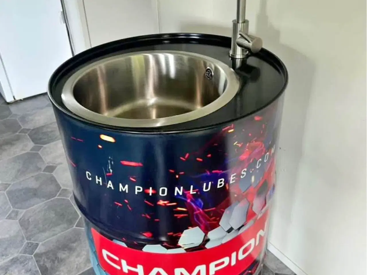 Billede 1 - Tomme olietønder