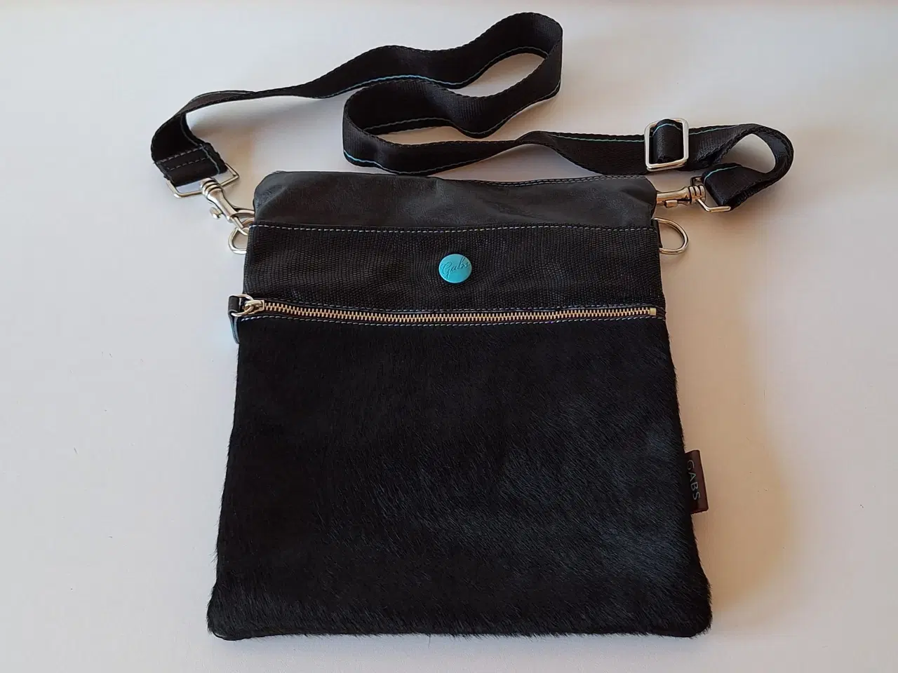 Billede 1 - Ubrugt GABS skuldertaske sælges