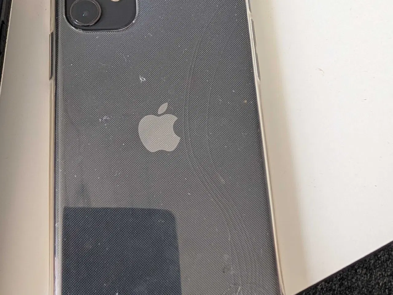 Billede 2 - iPhone 11 64 GB 