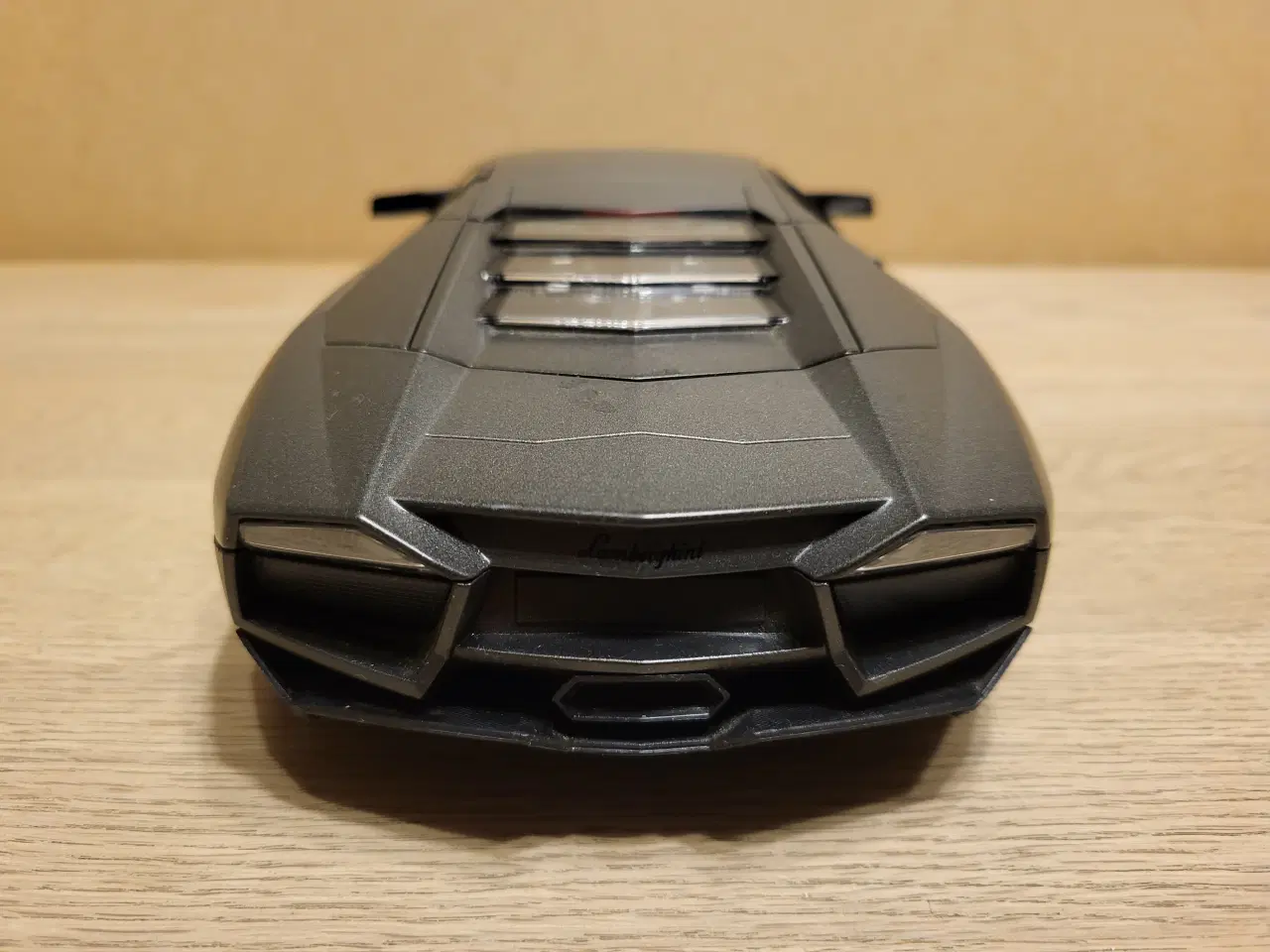 Billede 5 - Modelbil. Lamborghini Reventon (2008) Skala 1/18