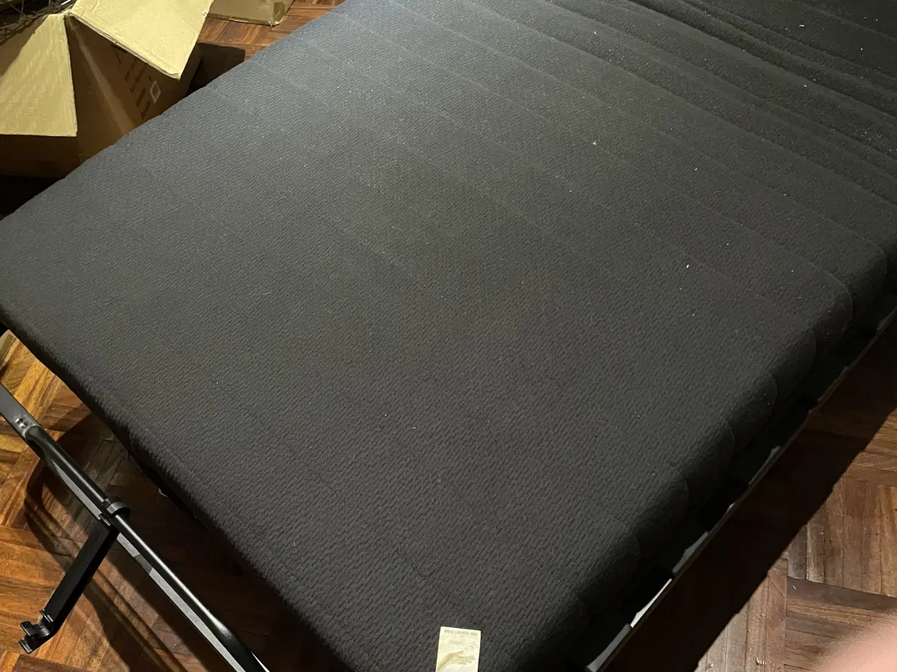 Billede 3 - Gæsteseng med memory madras