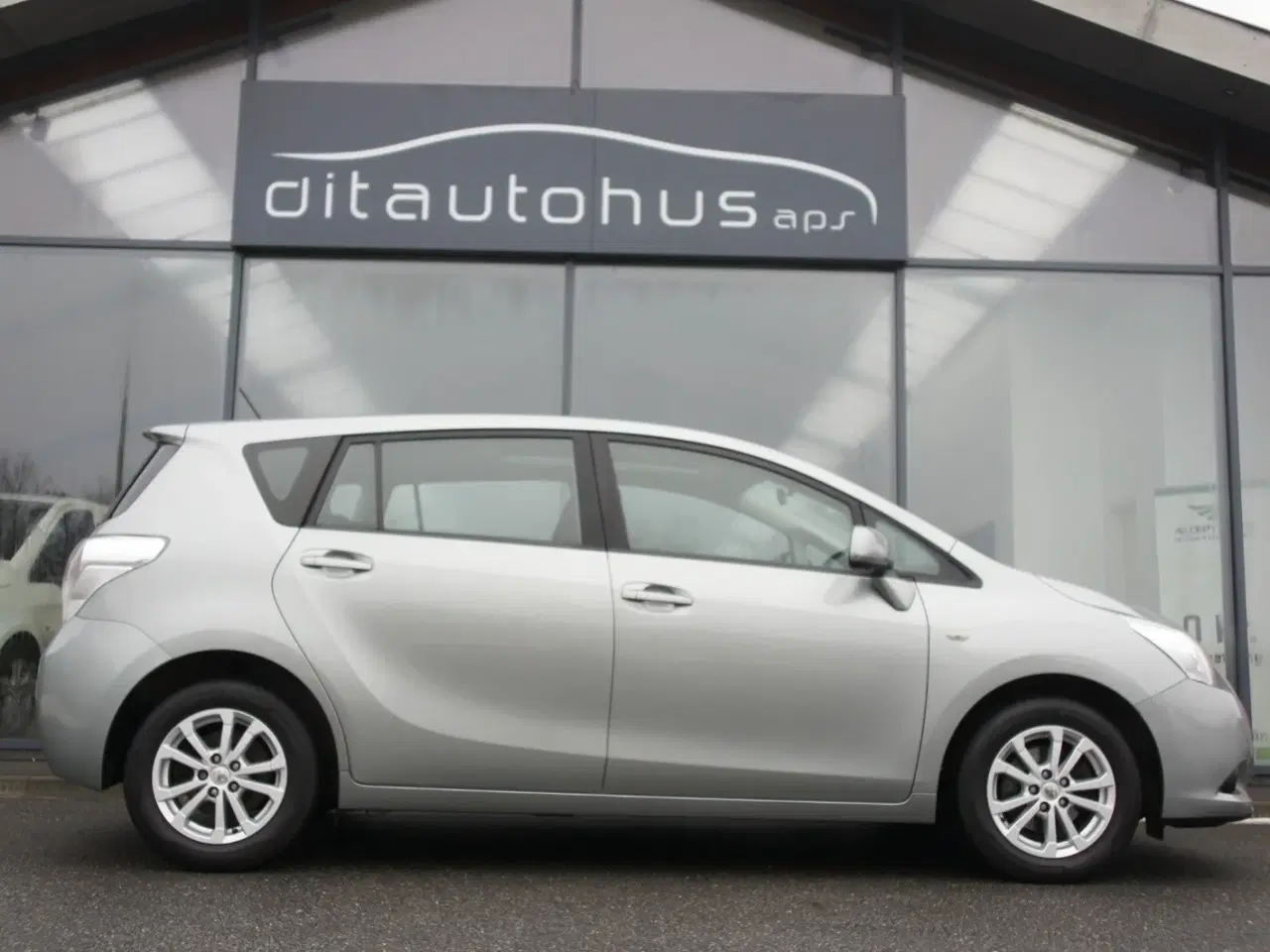 Billede 5 - Toyota Verso 1,8 TX MDS 7prs