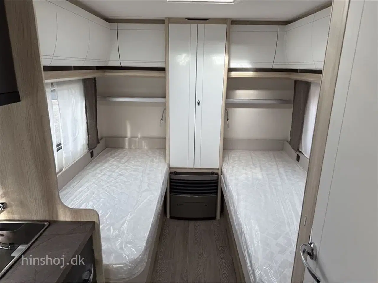 Billede 9 - 2026 - Hobby De Luxe 460 LU   Lækker enkelsengsvogn og rundsidegruppe fra Hinshøj Caravan