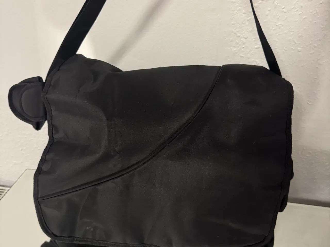 Billede 2 - Cybex kombi vogn sort