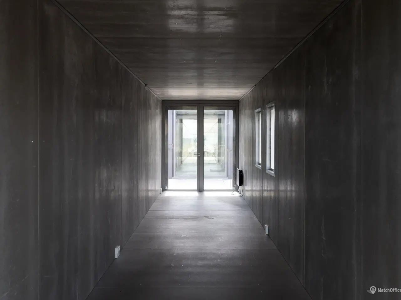 Billede 2 - Unikt og anderledes showroom/småproduktion udlejes i kreativt miljø med fantastisk lys og kig til vandet.