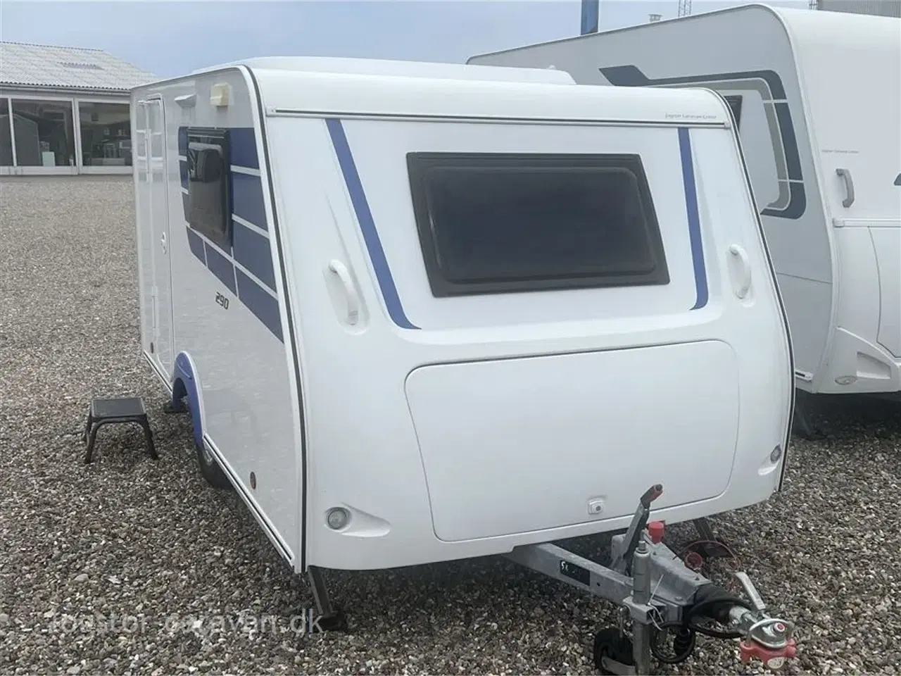 Billede 1 - 2019 - Trigano Mini Silver   LÆKKER LILLE VOGN VELEGNET TIL EL BILER