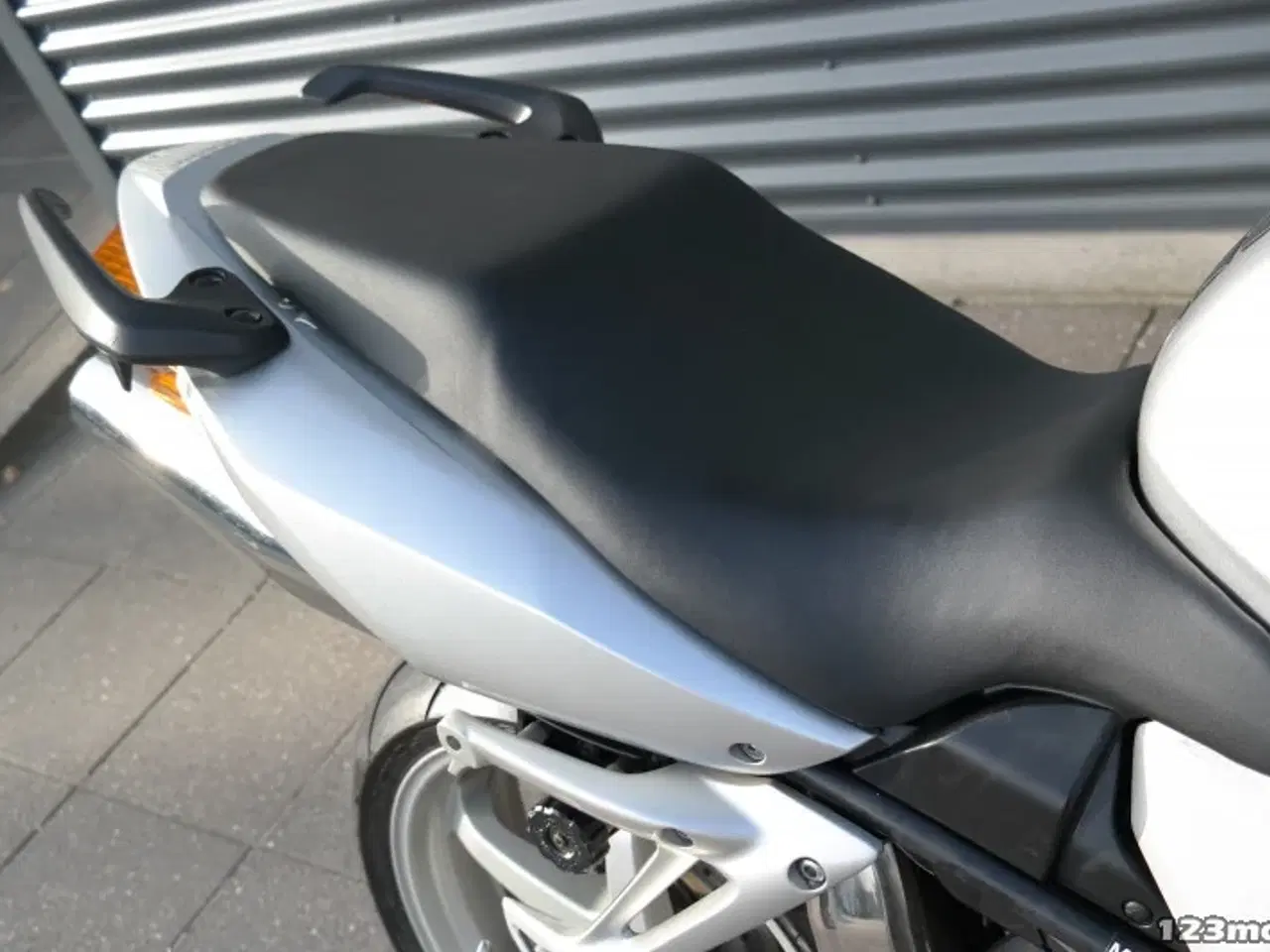 Billede 8 - Honda VFR 800 F MC-SYD       BYTTER GERNE