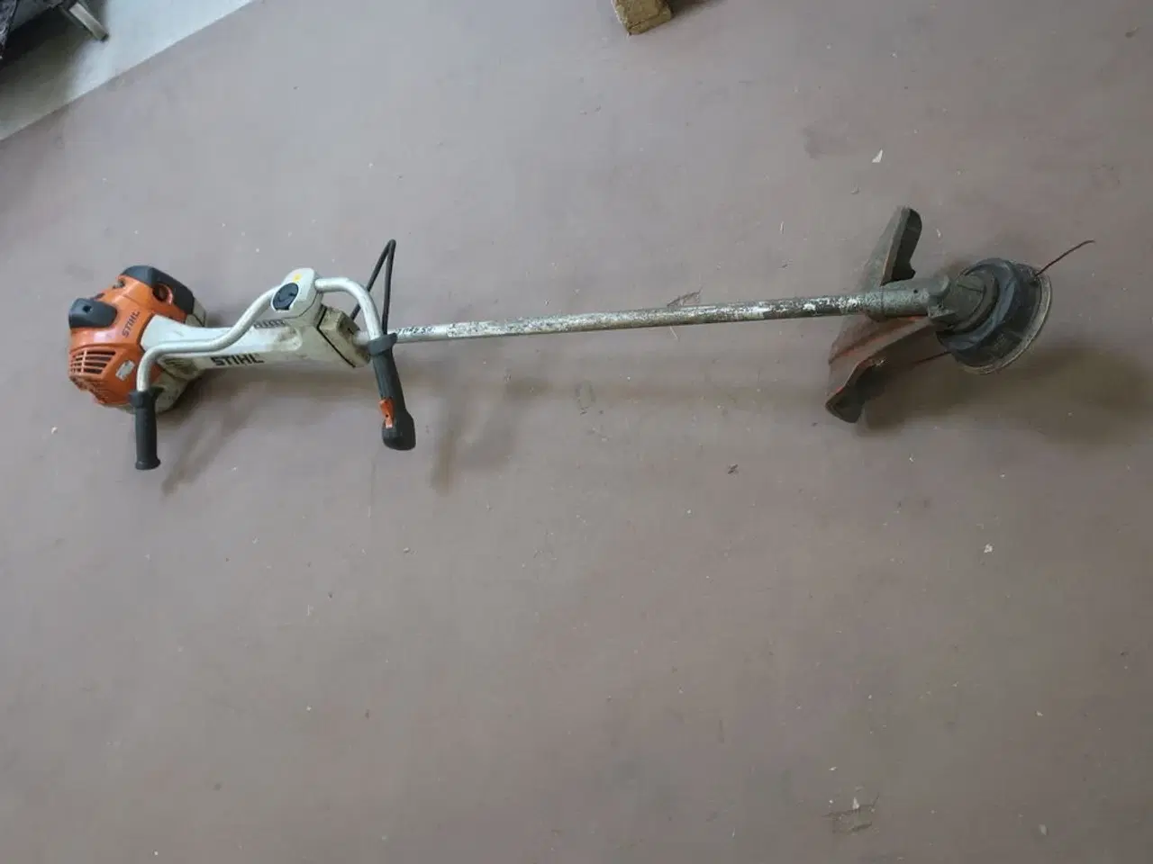 Billede 1 - Buskrydder STIHL FS490C med tilbehør