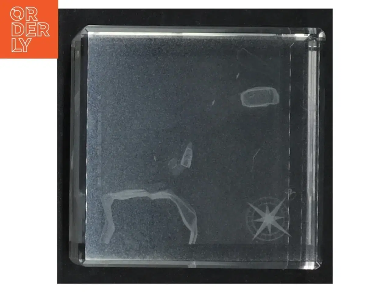 Billede 2 - Glas skulptur fra Solberg (str. 8 x 8 cm)