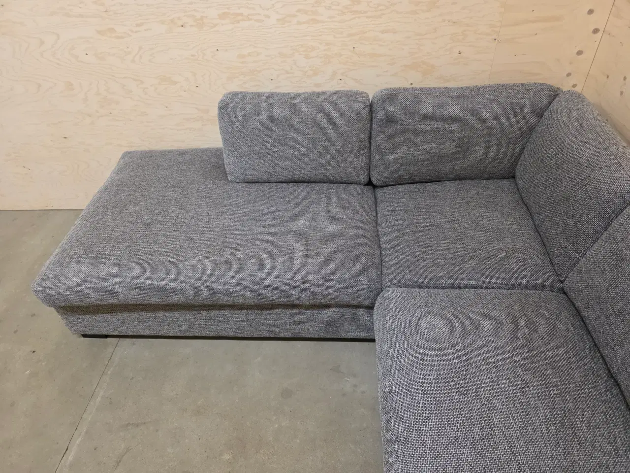 Billede 5 - Daells-Bolighus Hjørnesofa m/ Open-end – God Stand