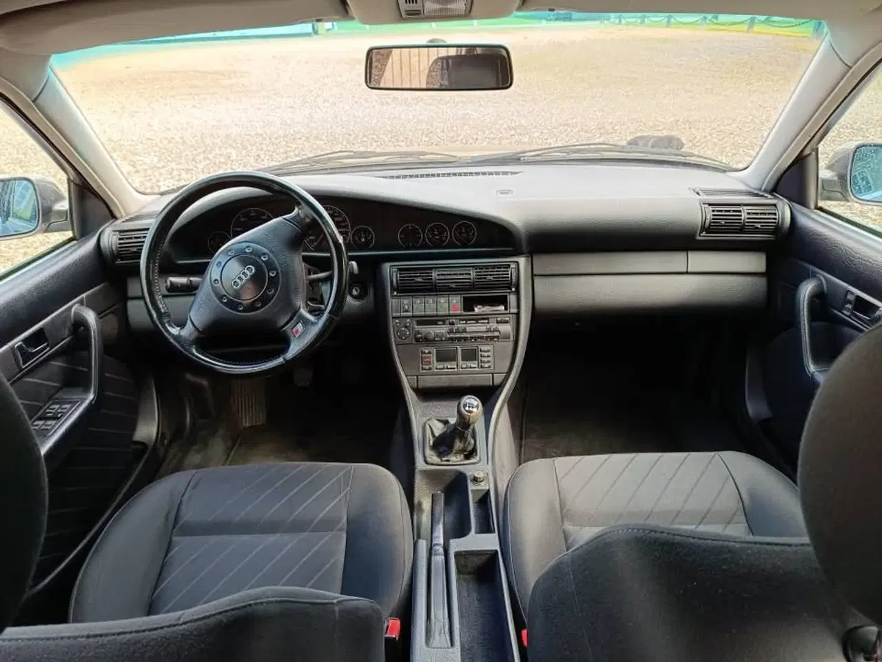 Billede 9 - Yderst fin og velholdt Audi A6 2,6 V6 C4