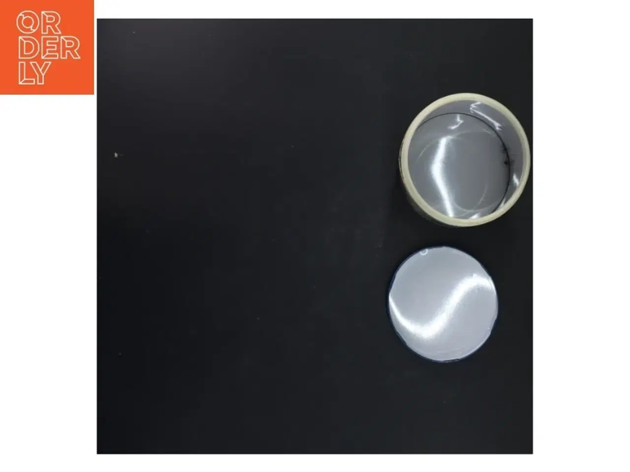 Billede 2 - Vintage Blomsterdekoreret dåse (str. 15x11 cm)