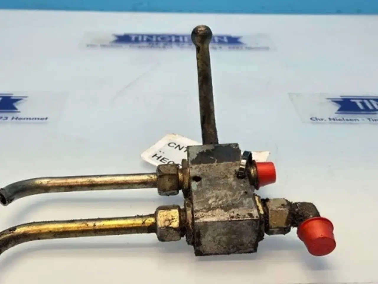 Billede 2 - Massey Ferguson 6290 Ventil 3900873M1