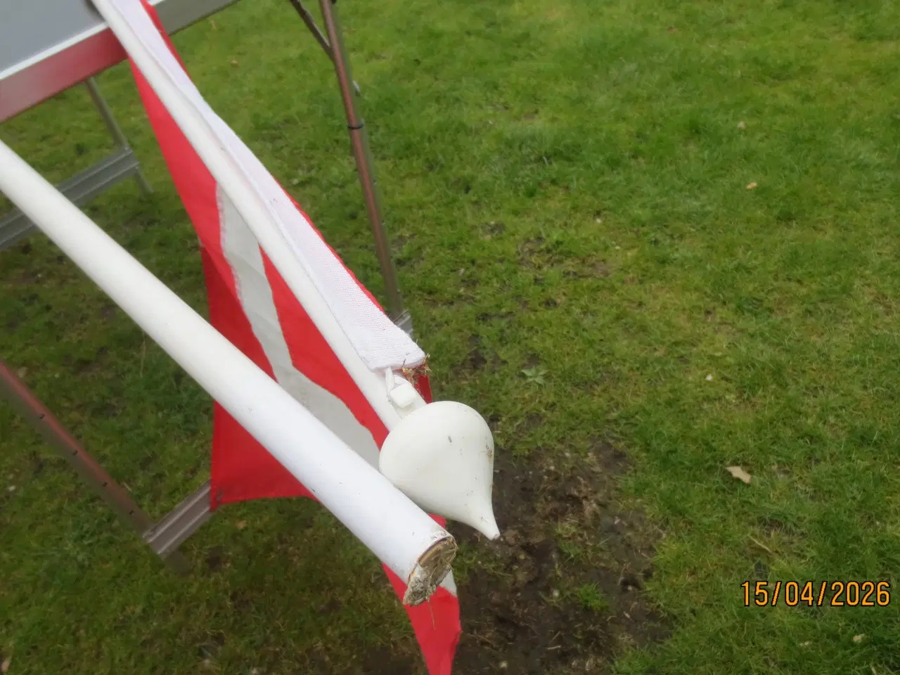 Billede 4 - 2 stk Dannebrog flag