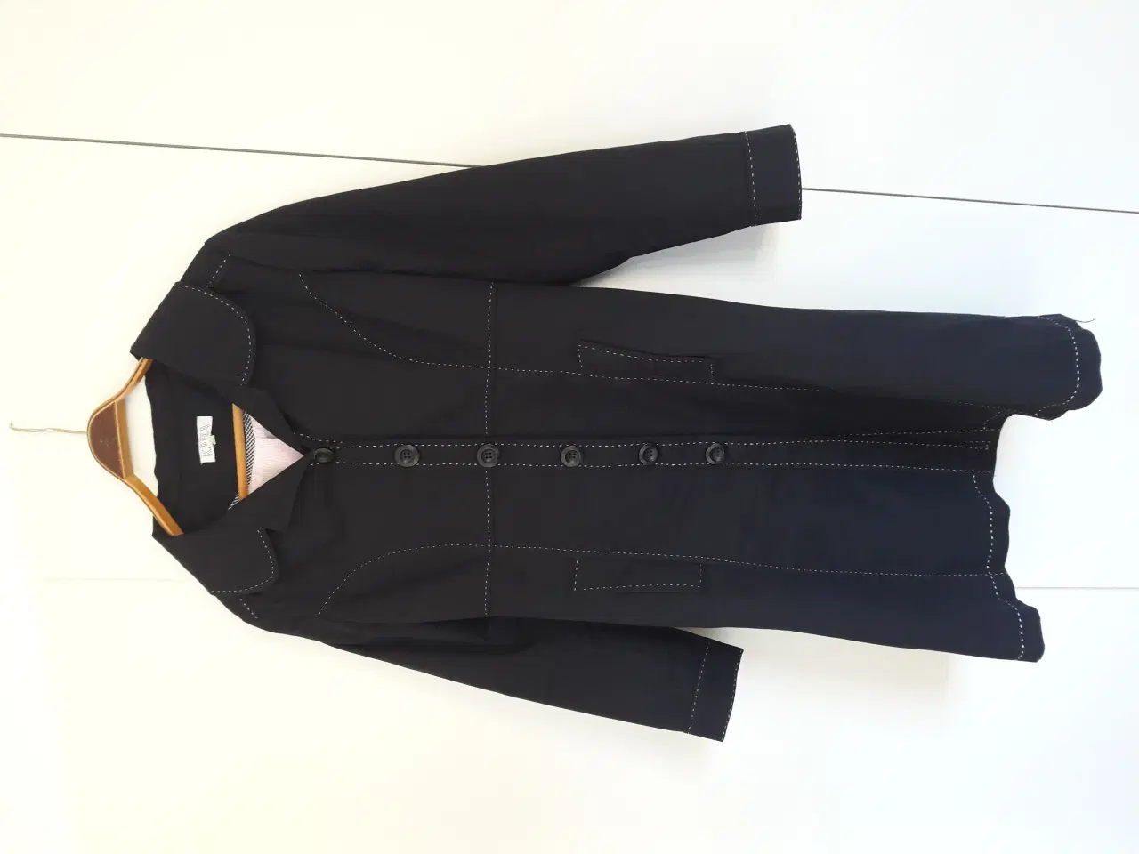 Billede 1 - sort frakke til efteråret