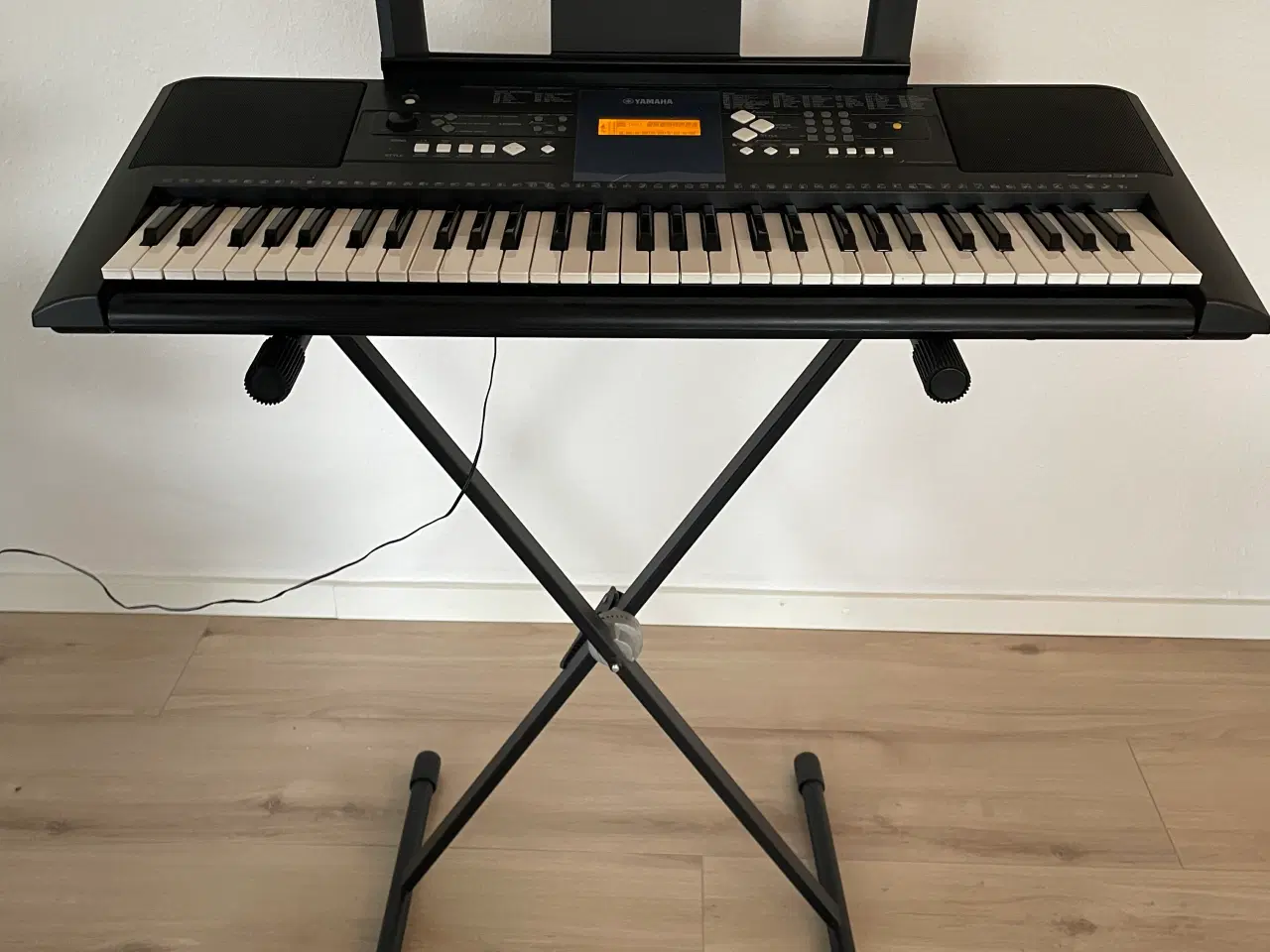 Billede 1 - Keyboard Yamaha PSR-E333