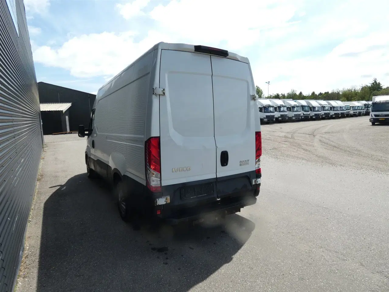 Billede 3 - Iveco Daily 35S18 12m3 3,0 D 180HK Van 8g Aut.