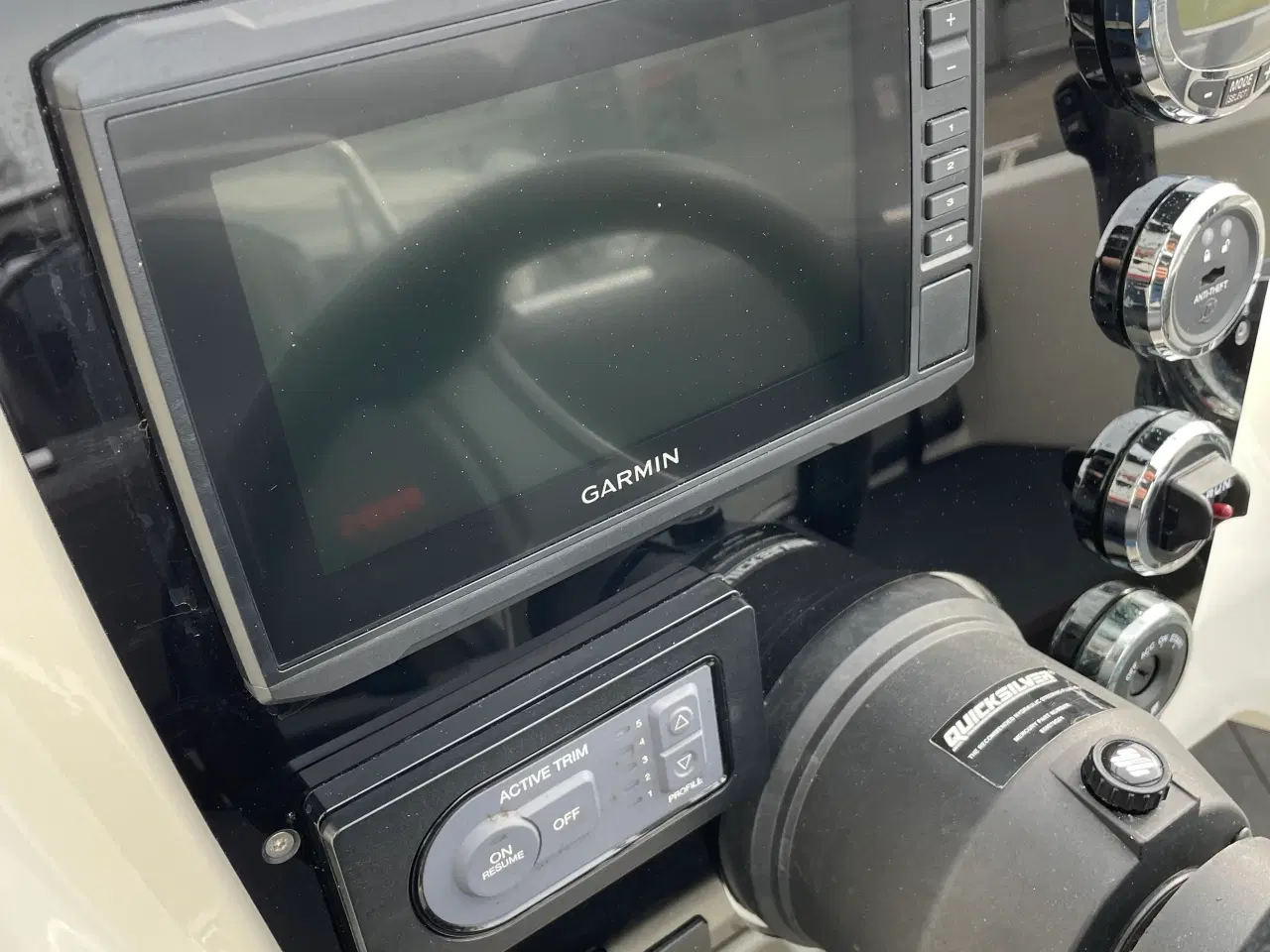 Billede 21 - 548VI Sport X-Line med 100 hk Mercury-EFI 4 takt 2,1L og 1300 kg Brenderup bådtrailer - SOLGT