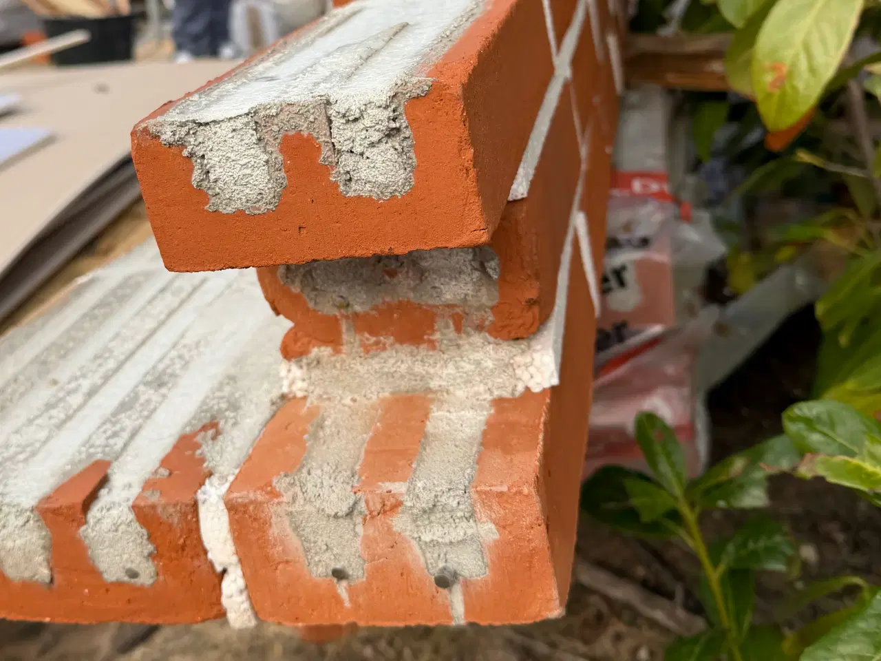 Billede 4 - Overlægger med jern og beklædt med mursten