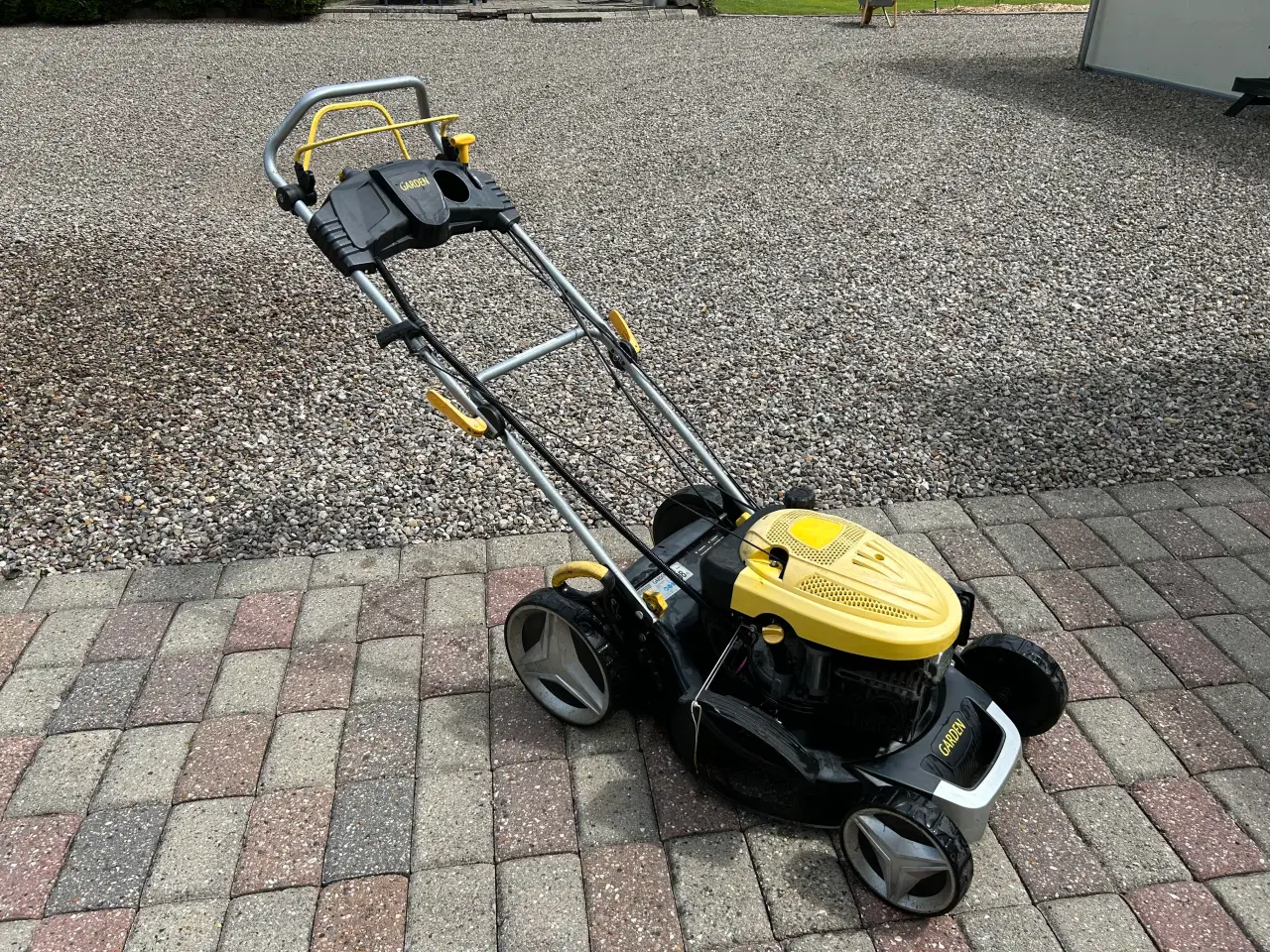 Billede 2 - Garden plæneklipper