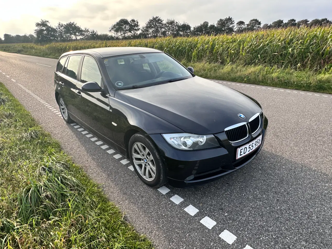 Billede 3 - Bmw e91 320 med plader og syn