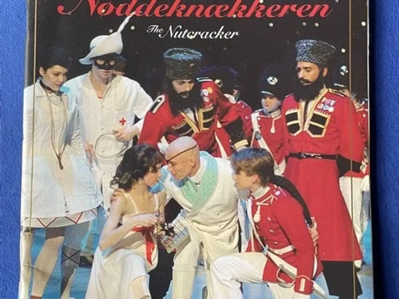 Billede 1 - Nøddeknækkeren - Juleballet - Tivoli 2001 -  Det Kongelige Teater - A 4 - Pæn