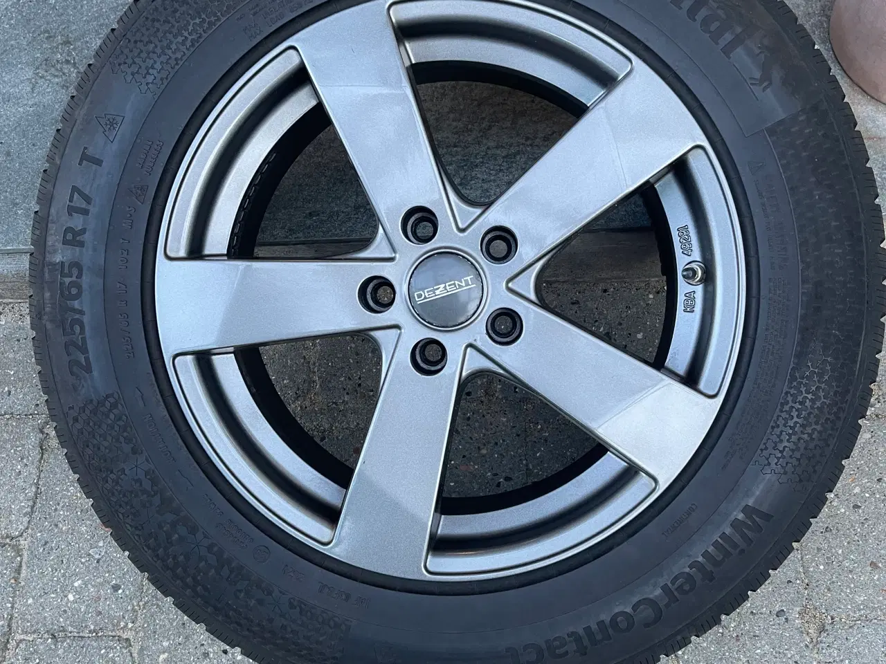 Billede 4 - 4 brugte Continental vinterdæk på alufælge