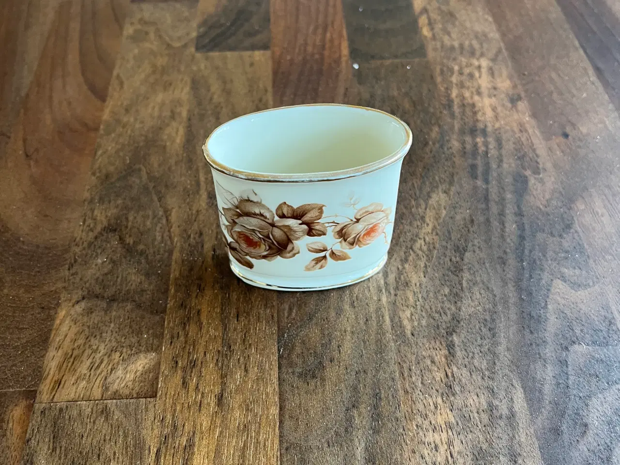 Billede 1 - Cigaretbæger