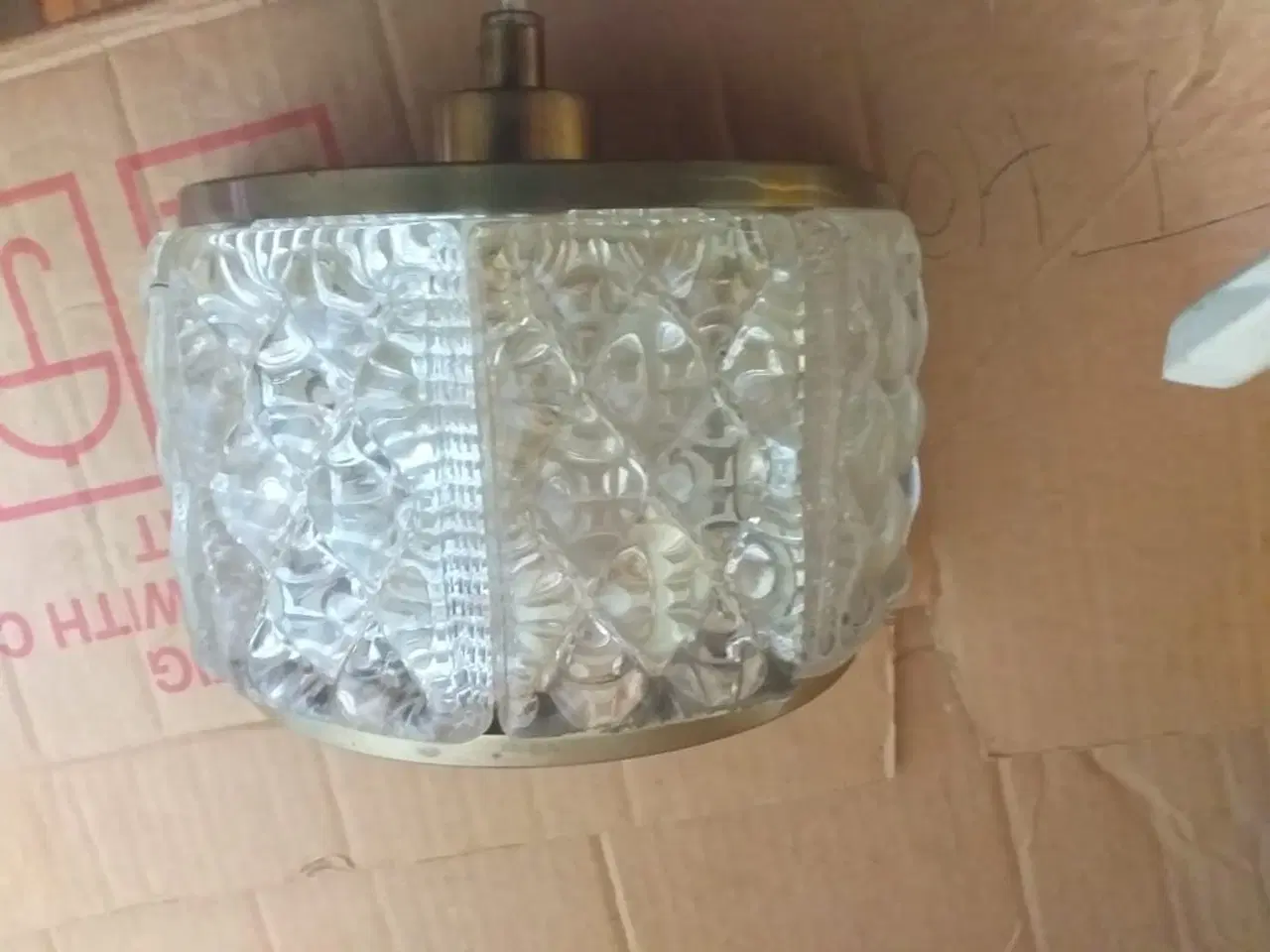 Billede 5 - Gammel lampe med buet front