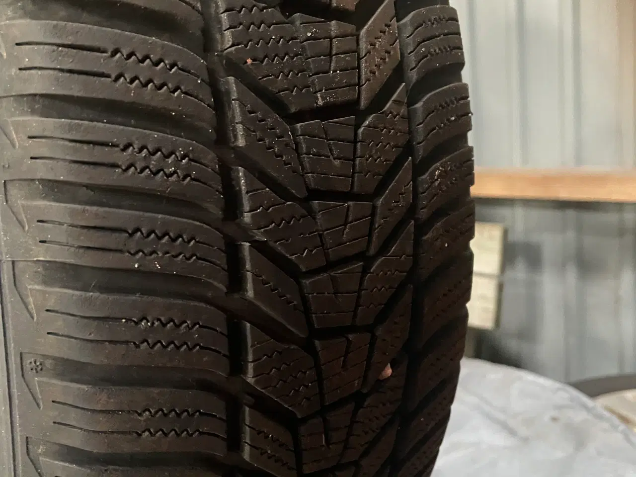 Billede 2 - Vinter dæk Nissan Qashgai 215-60.  17
