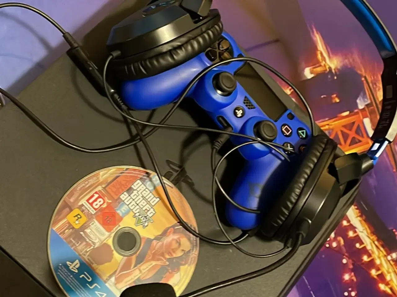 Billede 2 - Playstaysion 4 med spil