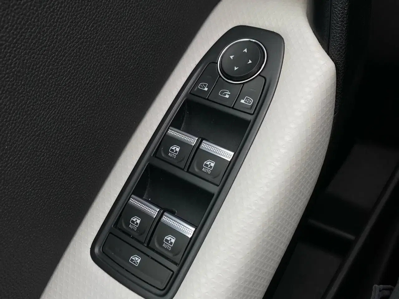 Billede 19 - Renault Captur 1,6 E-TECH  Plugin-hybrid Intens 160HK 5d Aut.