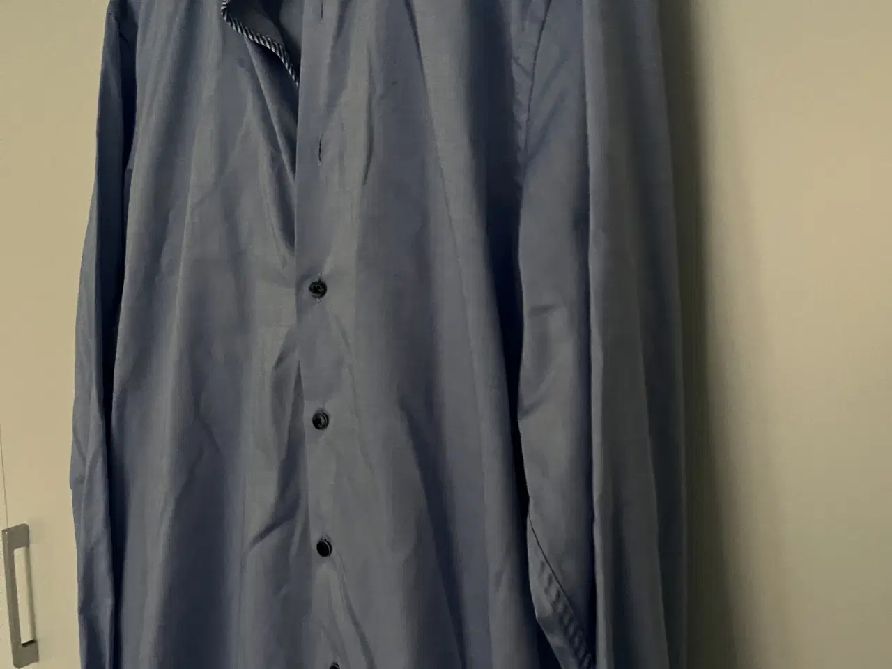 Billede 3 - Super lækker skjorte fra Eterna