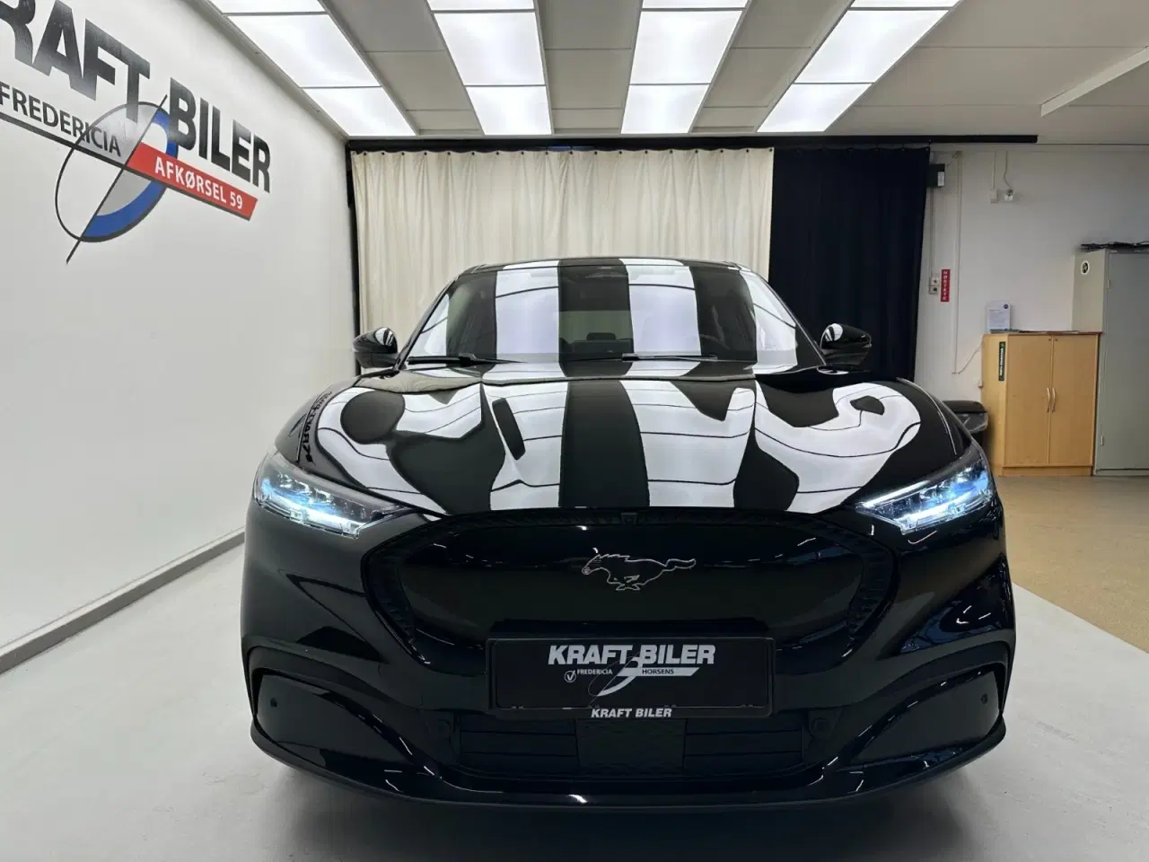 Billede 8 - Ford Mustang Mach-E 75 Premium Standard Range