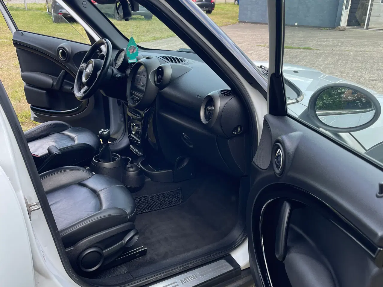 Billede 5 - Velhold  firehjulstræk 