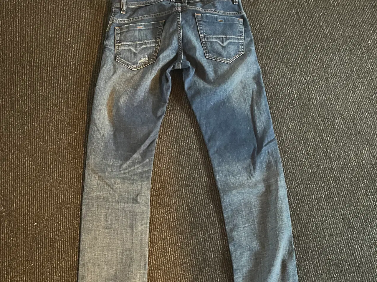 Billede 2 - Diesel herre jeans str. 28/32