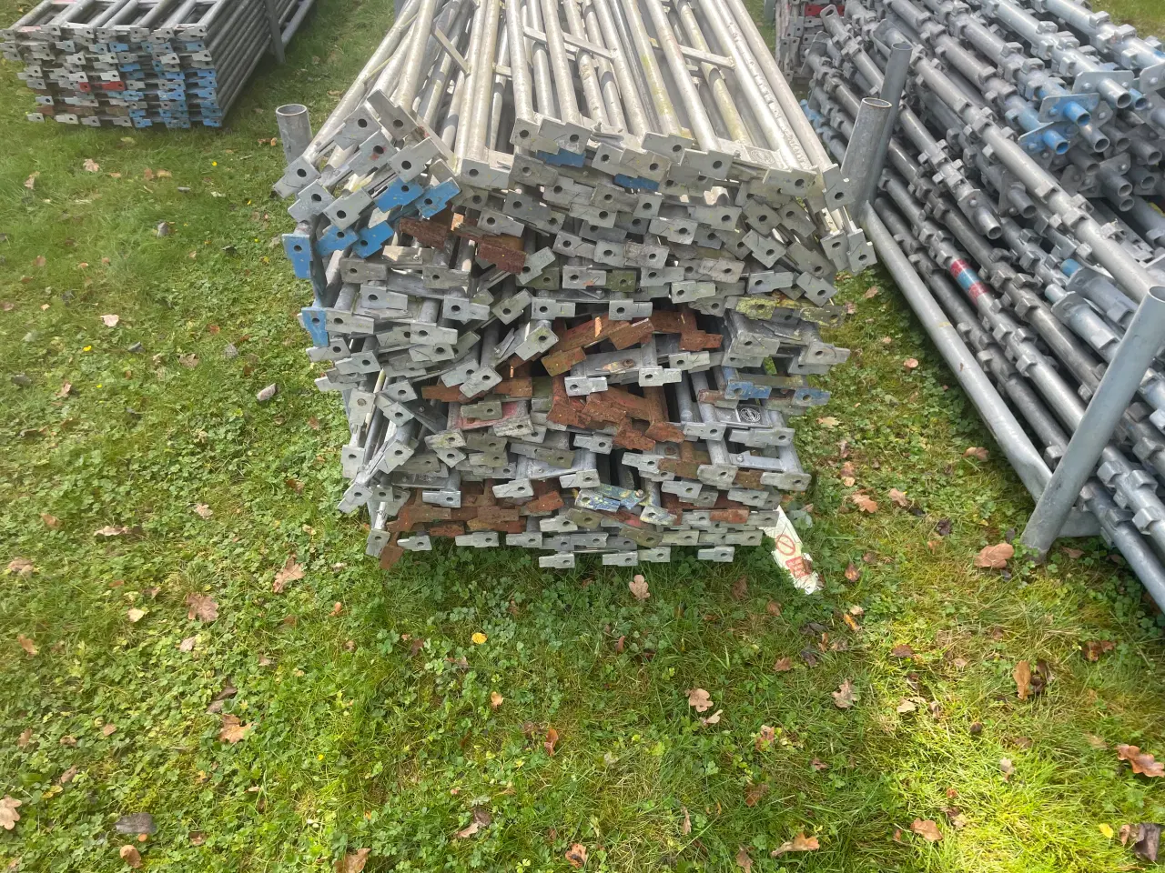 Billede 6 - Haki stillads til stort tag