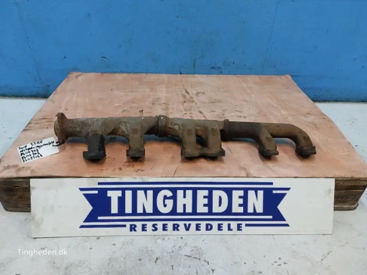 Billede 1 - Ford 2715E Udstødningsmanifold 86110705