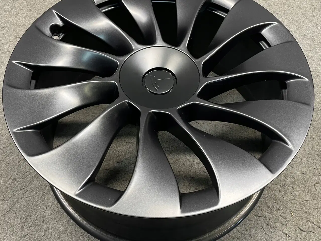 Billede 12 - ALUFÆLGE TESLA MODEL 3 UBERTURBINE 20"