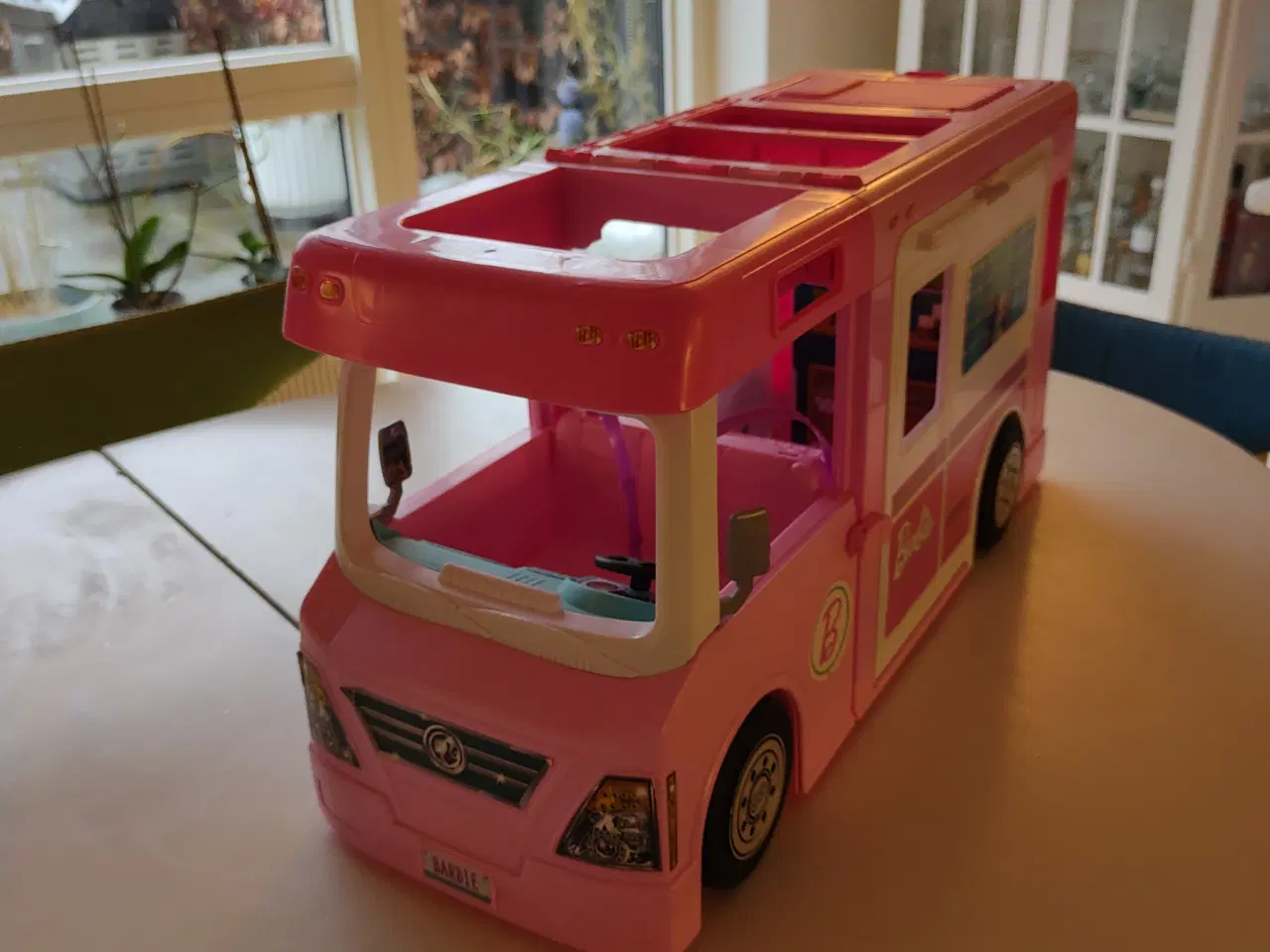 Billede 1 - Barbie camper - er som ny