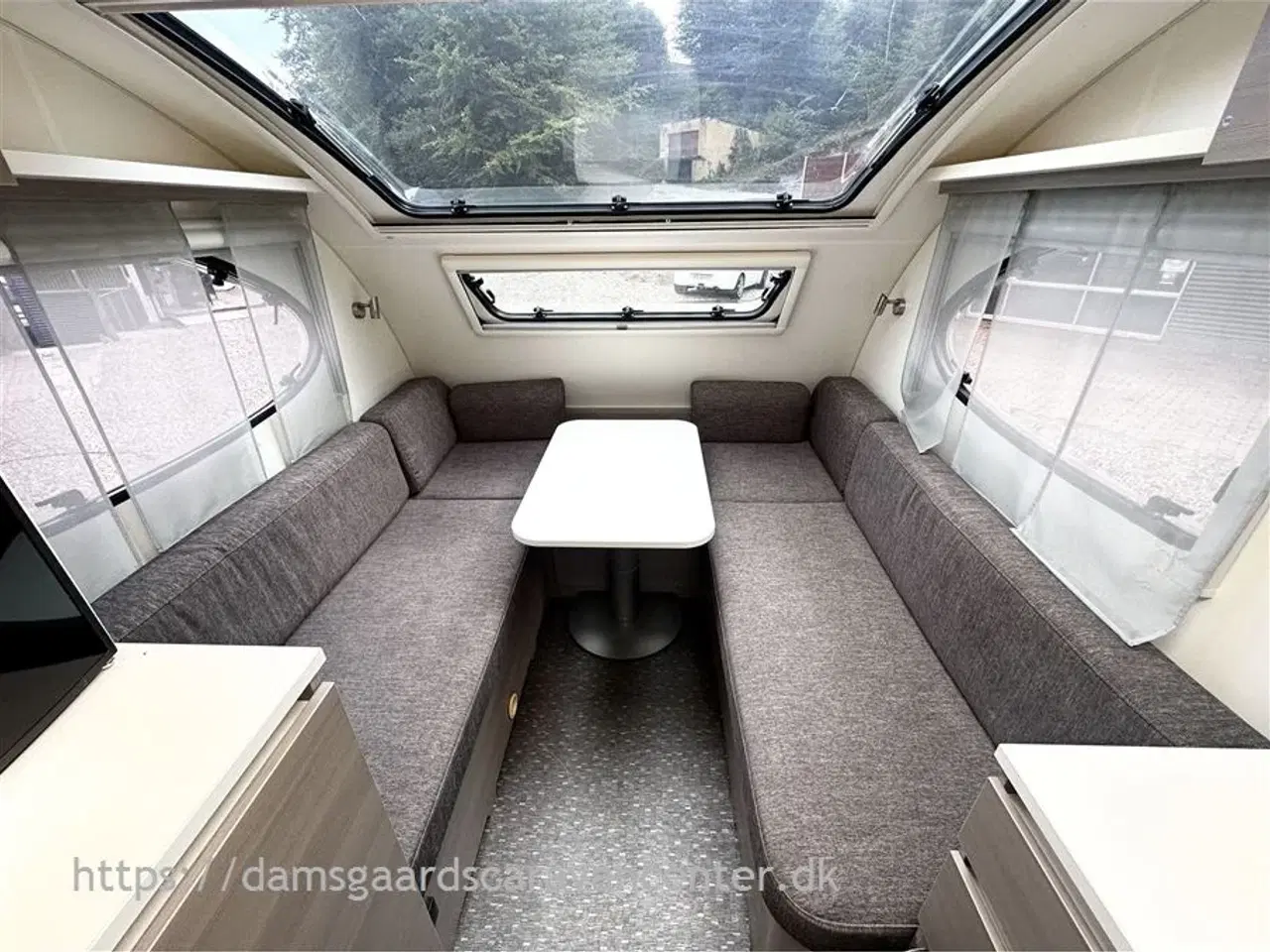 Billede 11 - 2017 - Adria Action 361 LH   Enkeltsenge-Mover-Solsejl