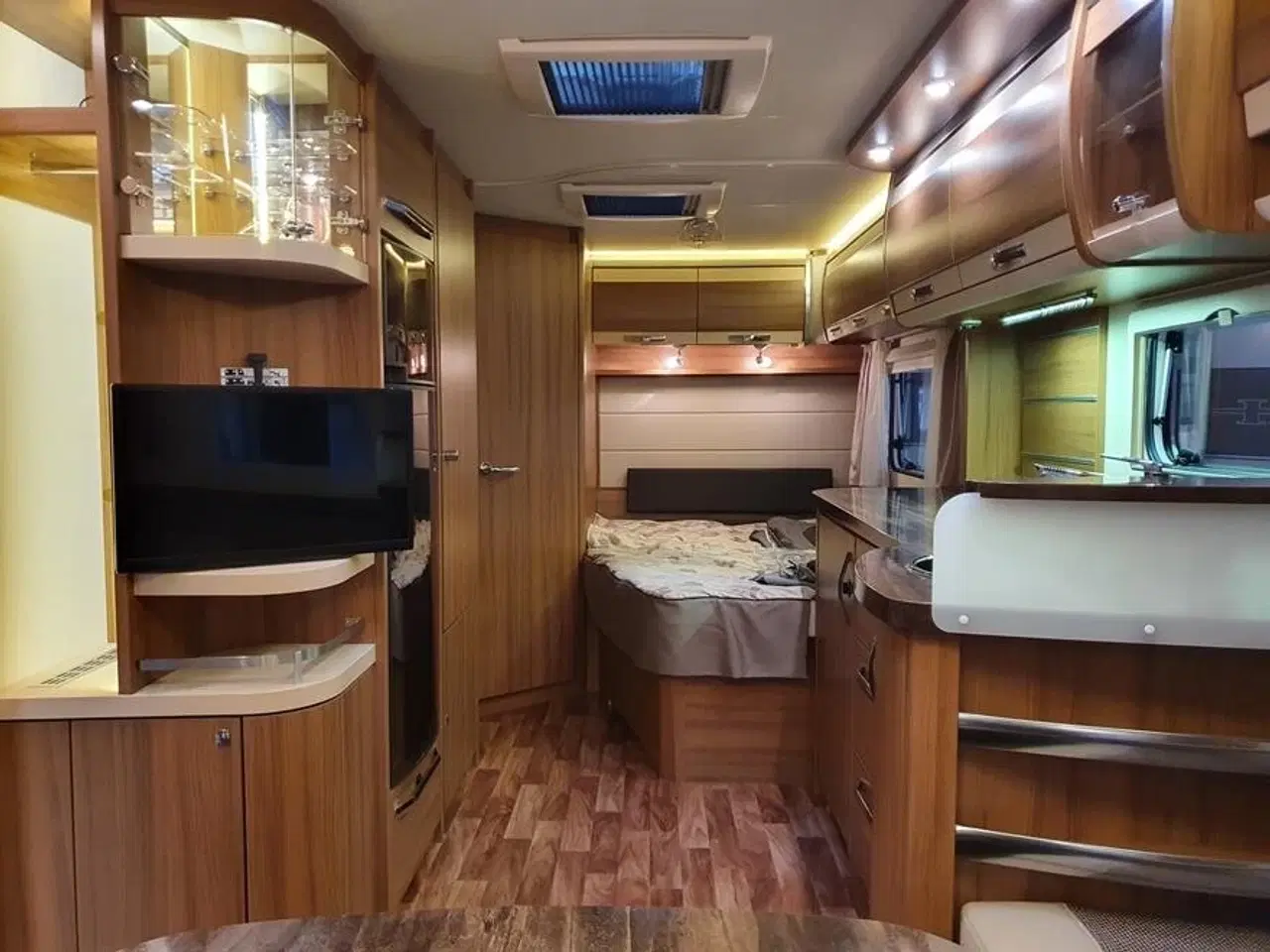 Billede 5 - Knaus Südwind Exclusive 580 UDF (2015) 