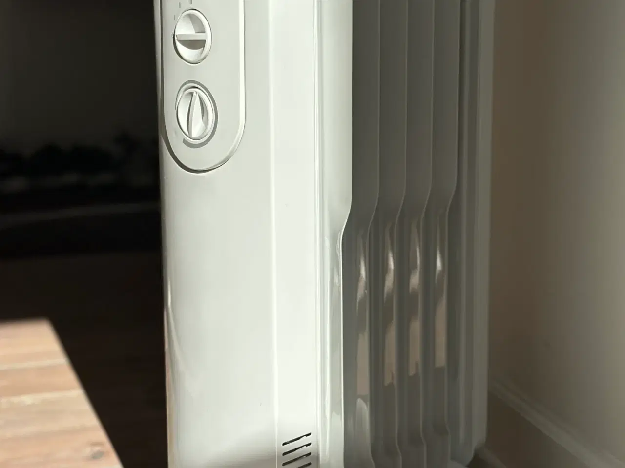 Billede 1 - Adax Nova 15 oliefyldt el radiator på 1500W med 7 
