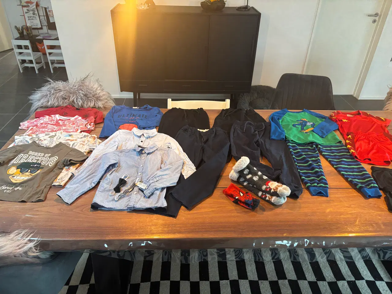 Billede 1 - Drengetøjpakke str 116