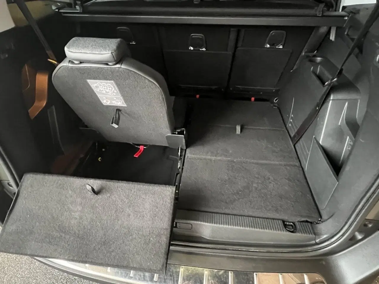 Billede 20 - Peugeot 5008 1,5 BlueHDi 130 Allure EAT8 7prs