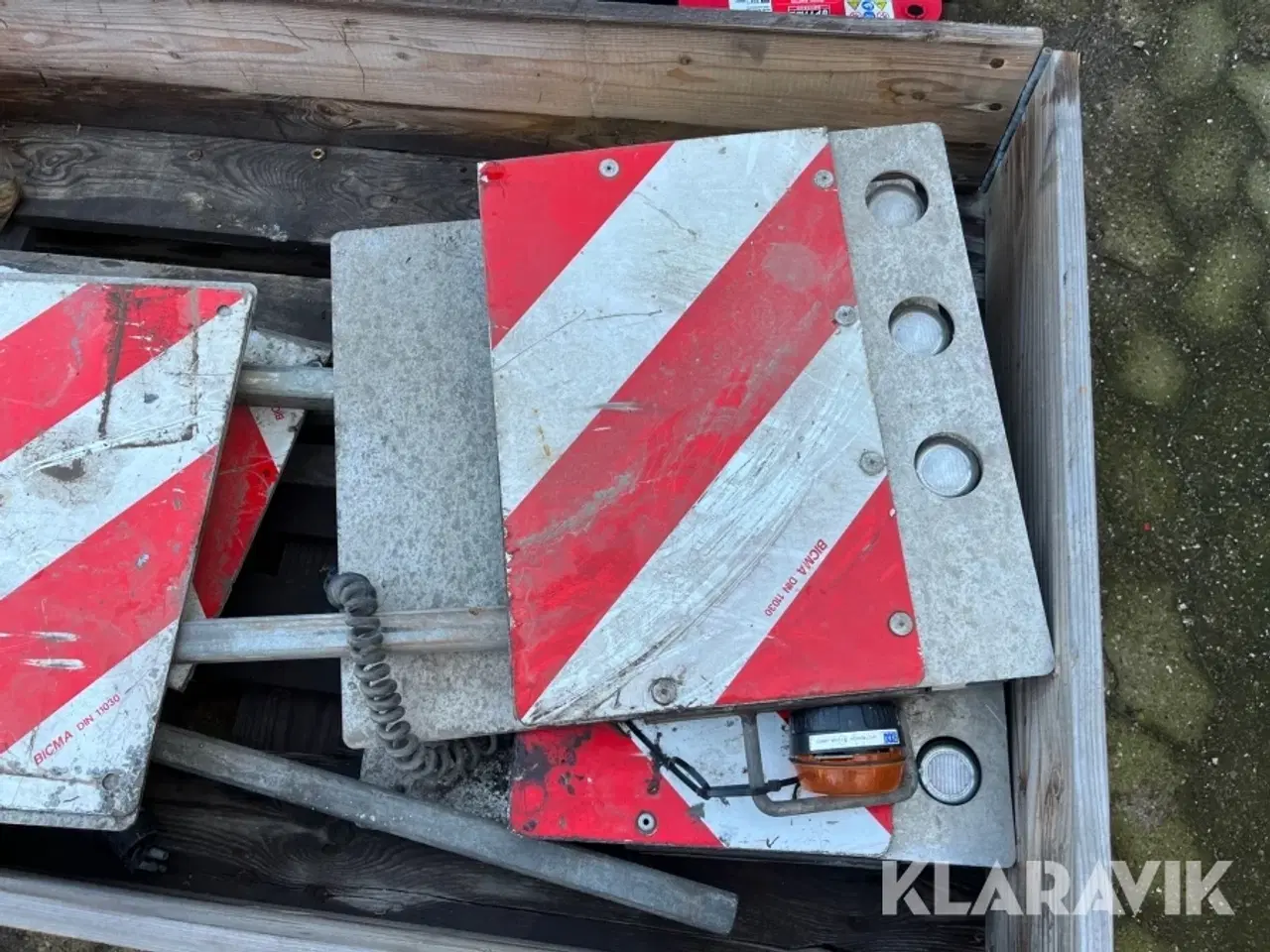 Billede 11 - Udtræksskilte til lastbil 4 styk