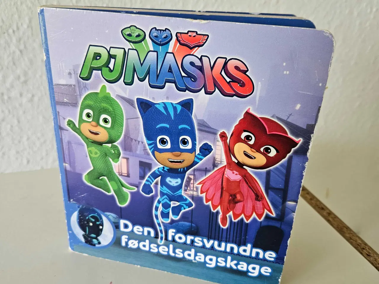 Billede 2 - 4 Pj mask bøger