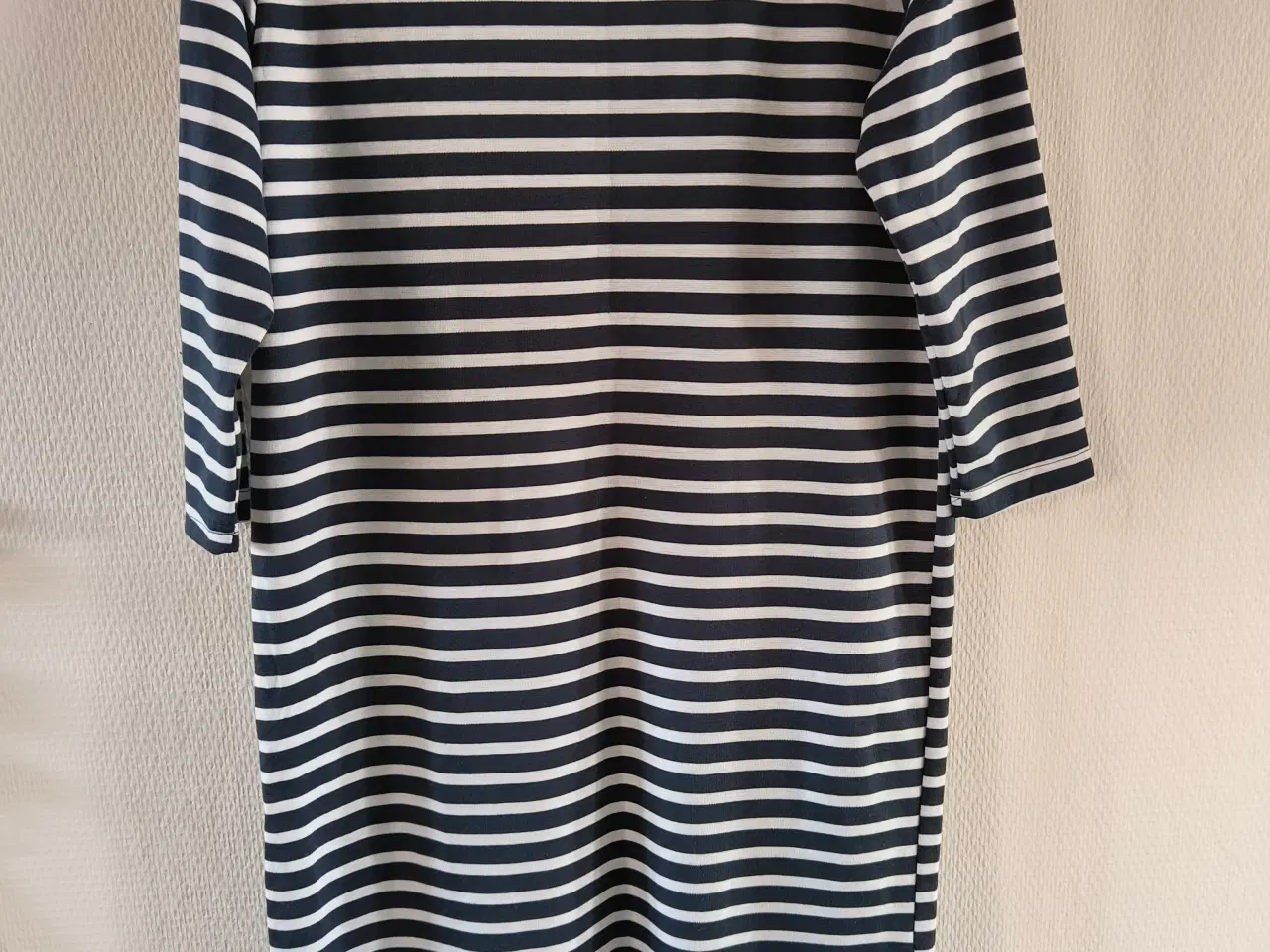 Billede 17 - Div. Kjoler 