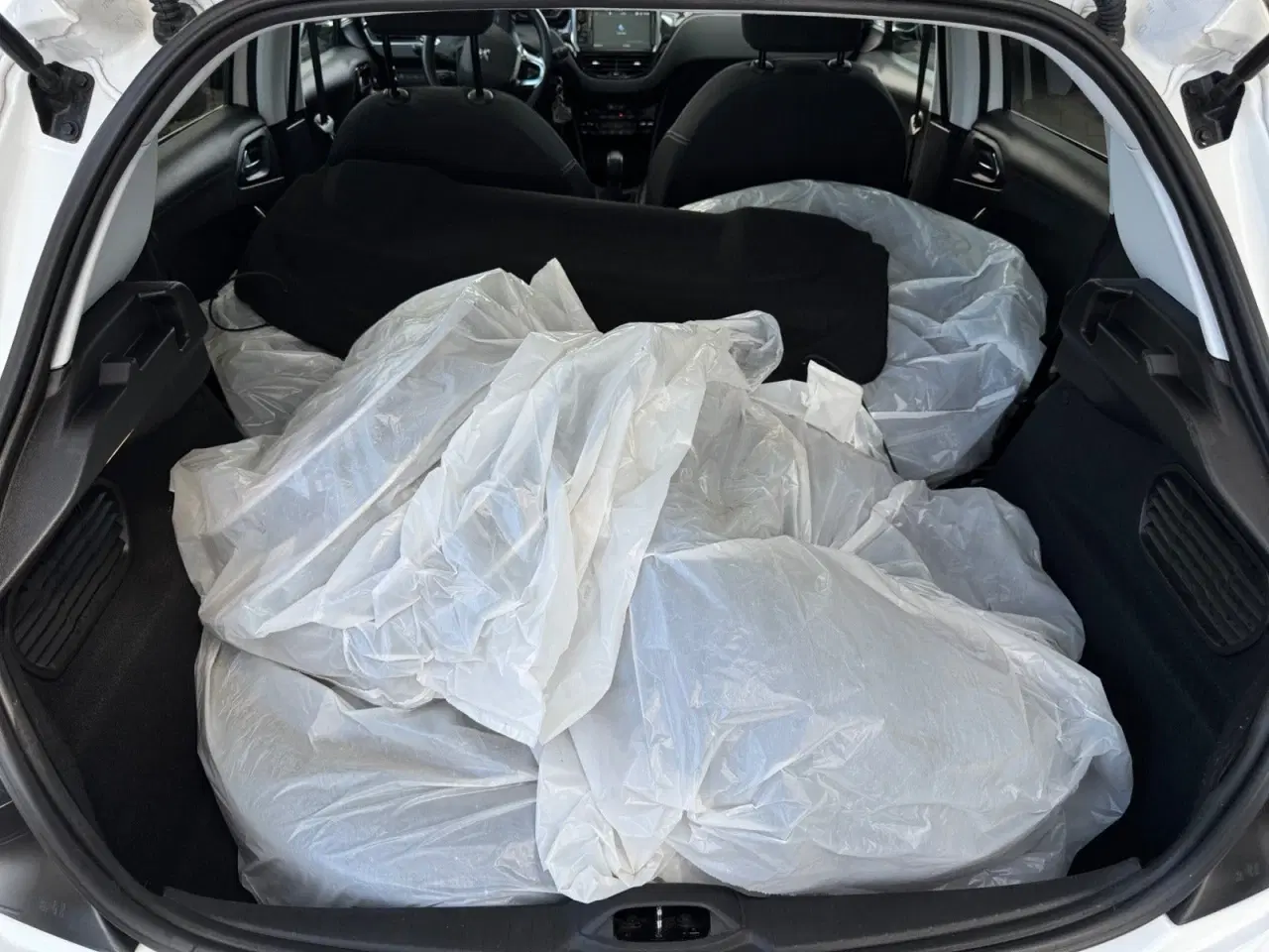 Billede 16 - Peugeot 208 1,2 PureTech 82 Selection Sky